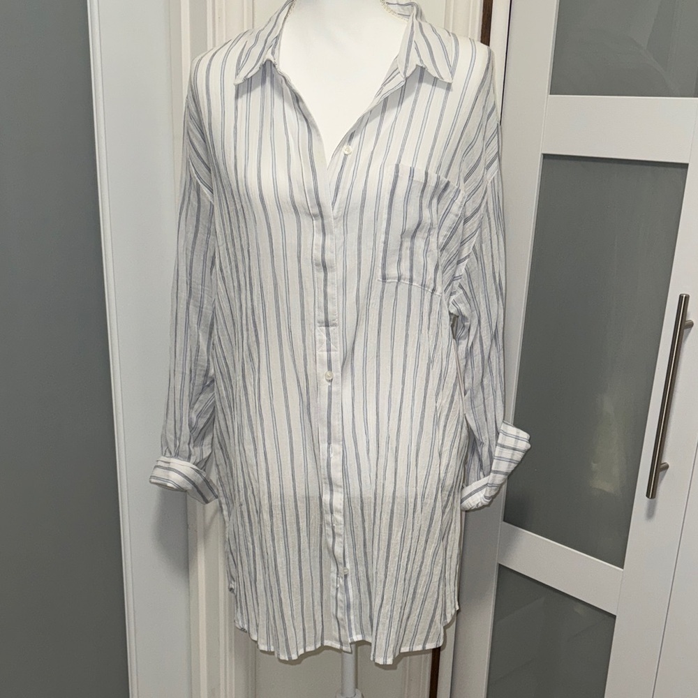 Treasure & Bond White Button-Up Tunic with Blue Stripes